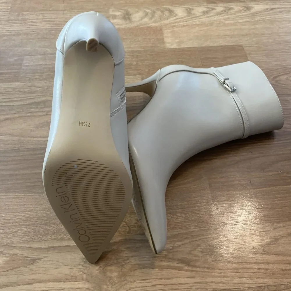 Calvin Klein Women’s Vivera Buckle Strap Stiletto Dress Booties Ivory 7.5M NIB - Picture 8 of 10